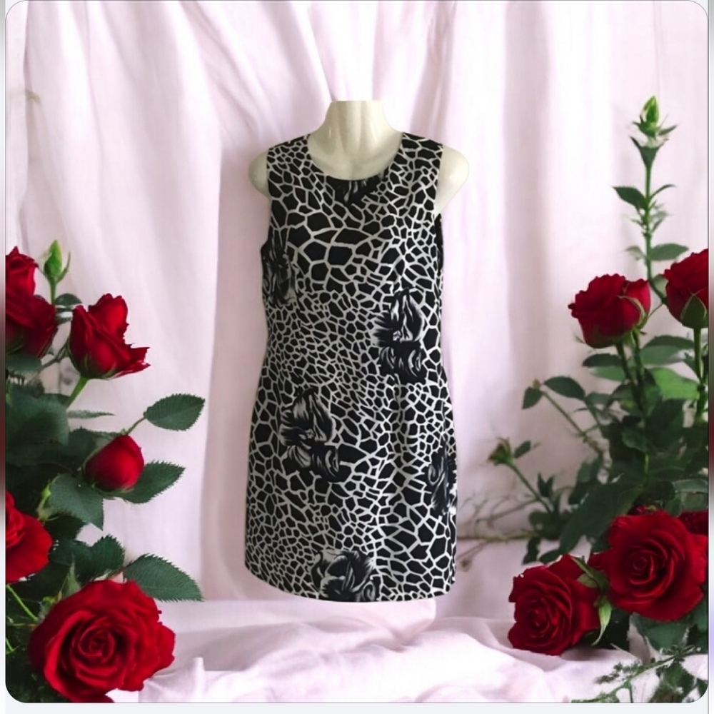 WALL ST dress black white size Med lined, Zip back animal print office a…